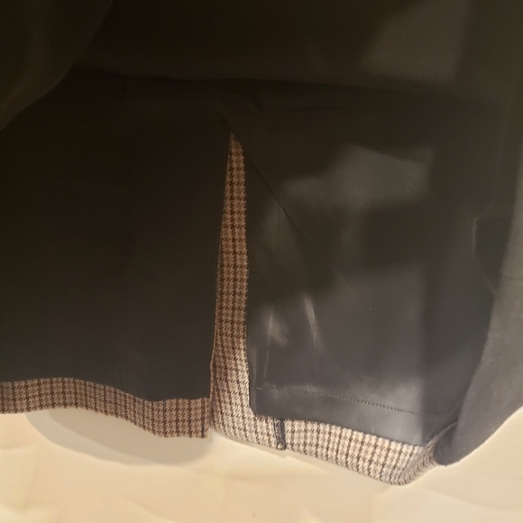 Halogen Panel Pencil Zipper Skirt - Sz 6 - Picture 4 of 9
